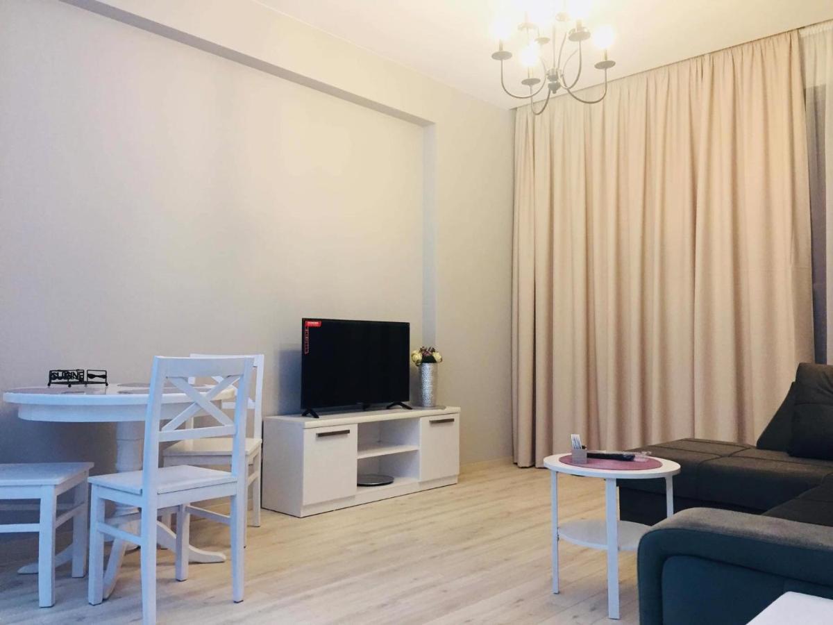 Sol'S M2 White Modern Apartments Tbilisi Exterior photo