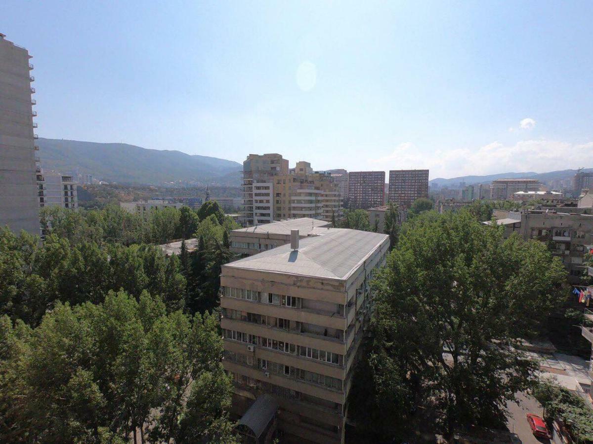 Sol'S M2 White Modern Apartments Tbilisi Exterior photo